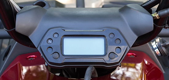 Több funkciós LCD kijelző - Linhai M150 quad