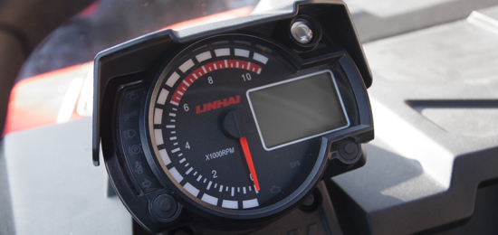 többfunkciós LCD kijelző